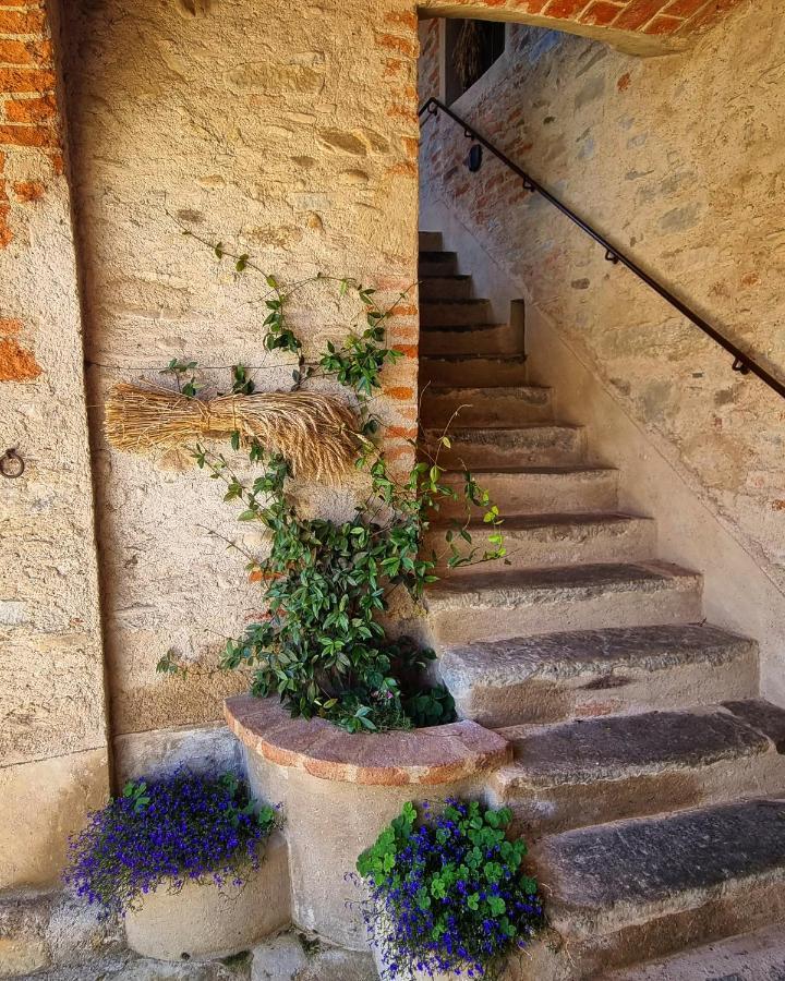 Bed and Breakfast Per Sognare Per Sugnè Lesegno Esterno foto